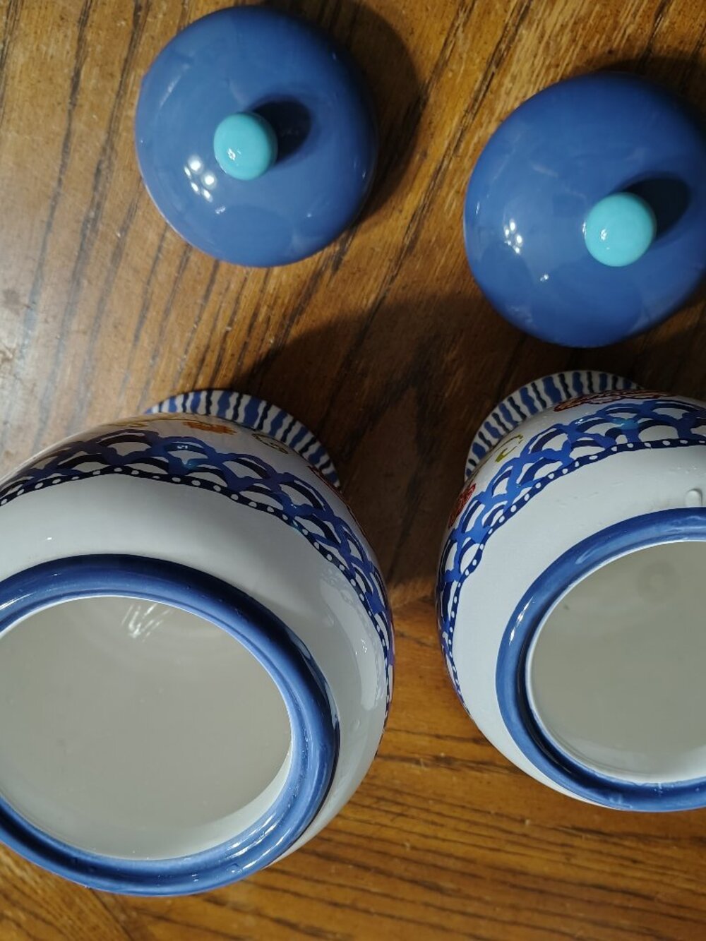 Set of two Certified International San Marino Canister